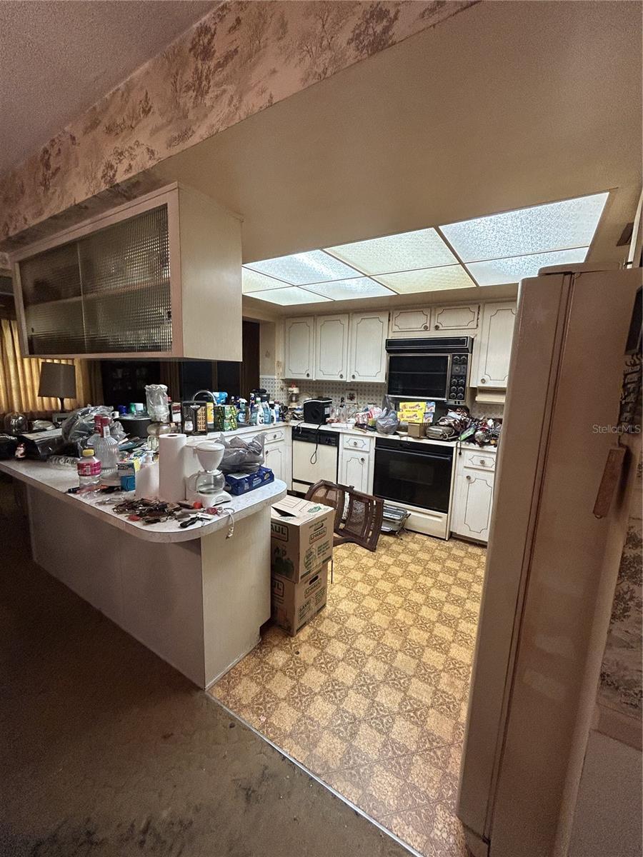 Image 6 of 19 For 6923 16th Avenue N