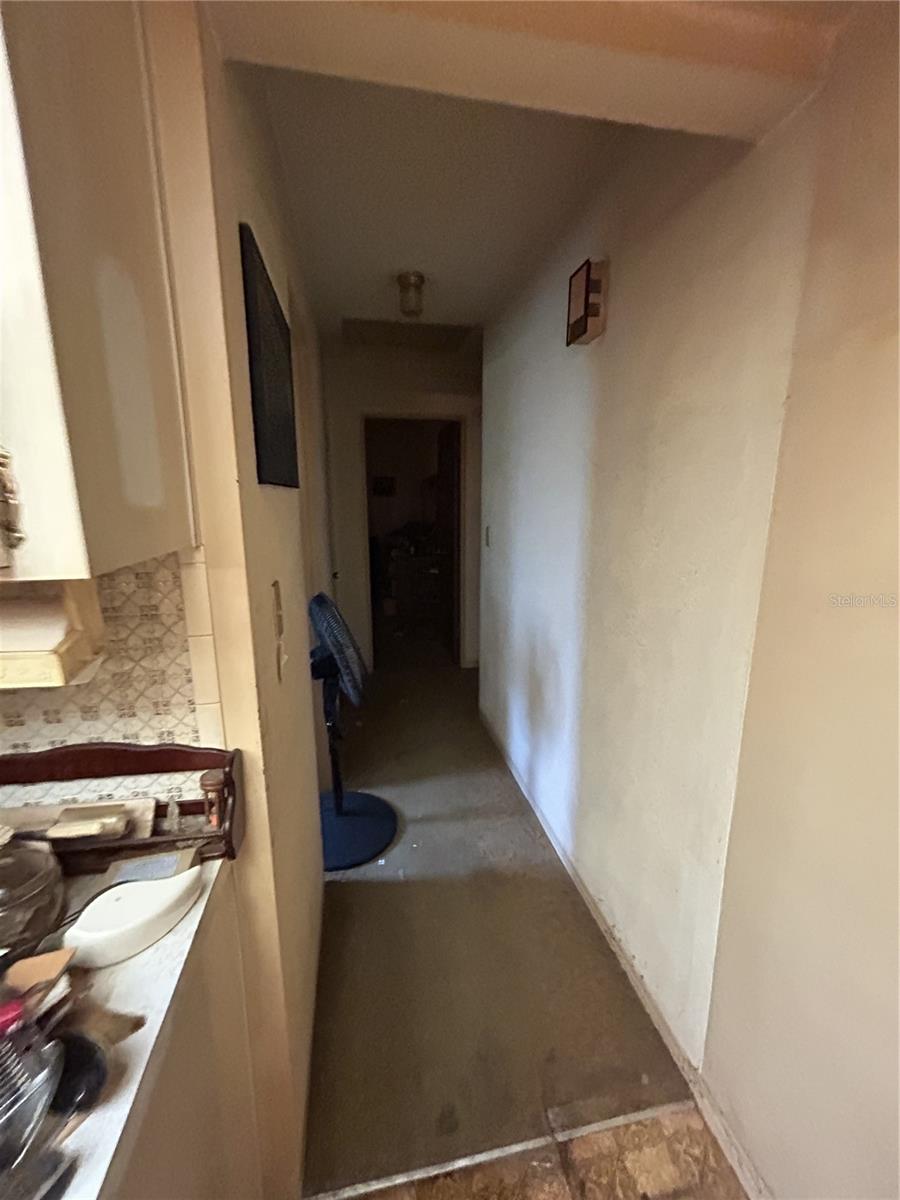 Image 8 of 19 For 6923 16th Avenue N