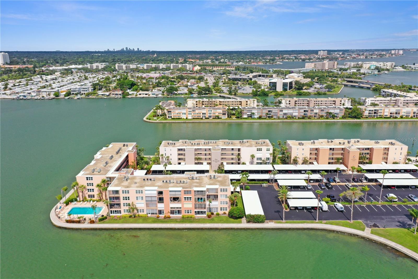 Image 21 of 30 For 7645 Sun Island Drive S 207