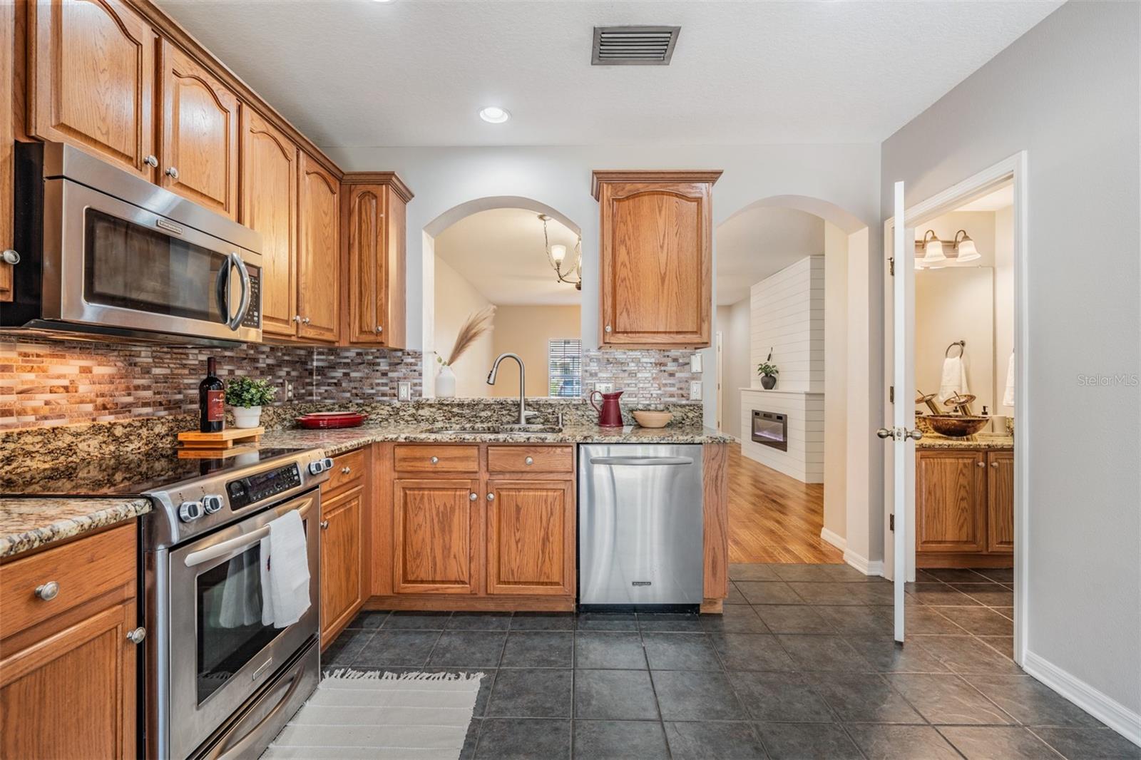 Image 12 of 27 For 5712 Fishhawk Ridge Drive