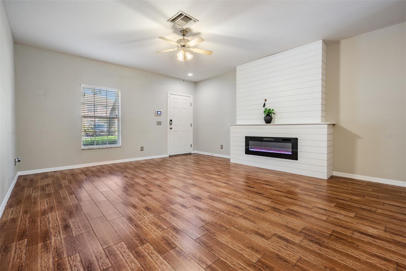 Image 18 of 27 For 5712 Fishhawk Ridge Drive