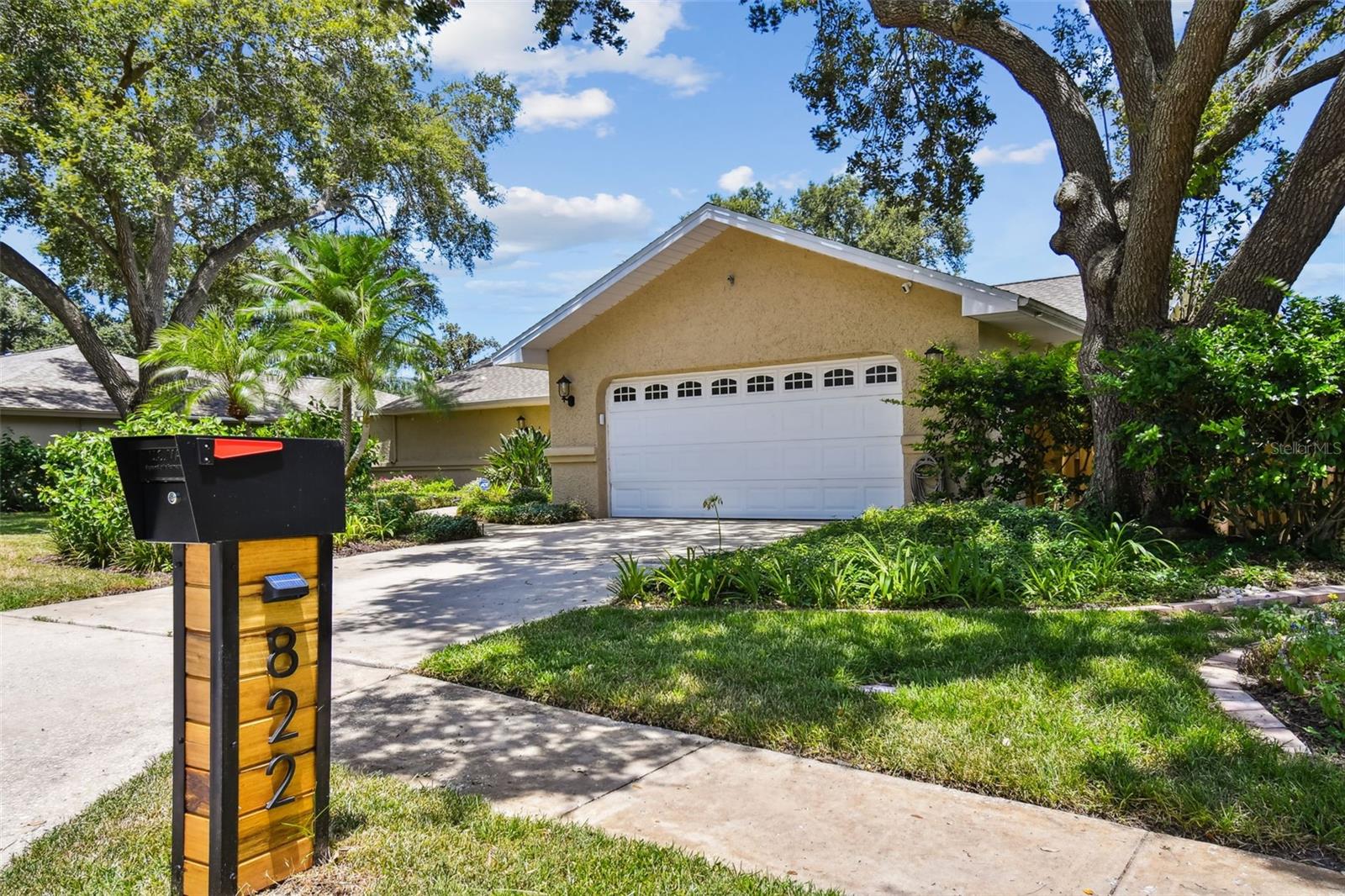 Image 53 of 83 For 822 Village Way