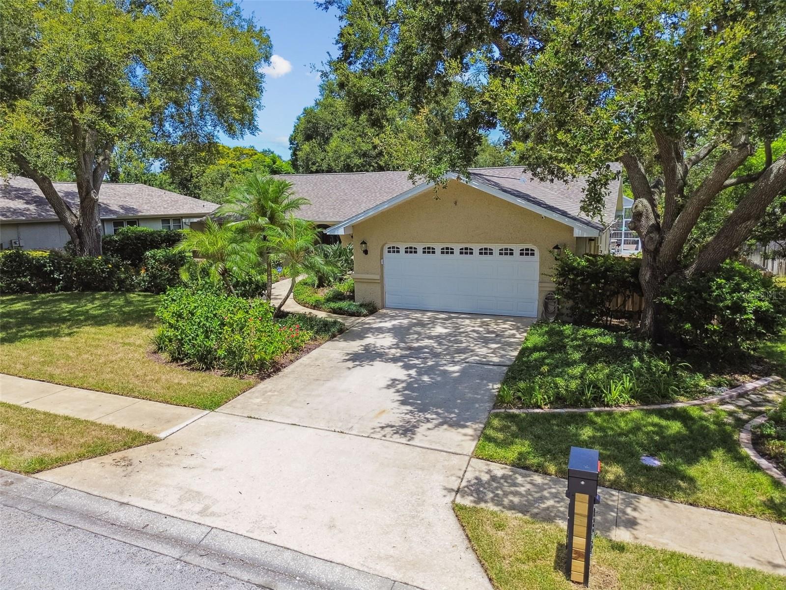 Image 54 of 83 For 822 Village Way