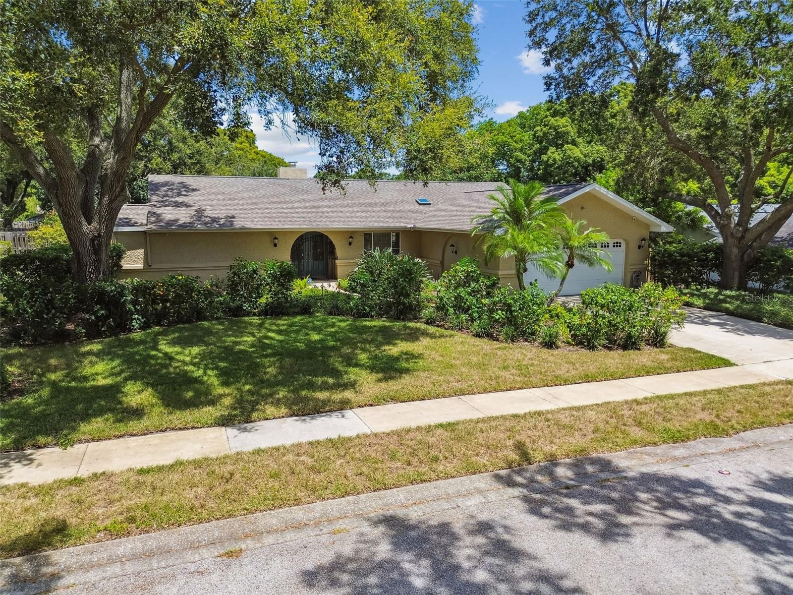 Image 58 of 83 For 822 Village Way