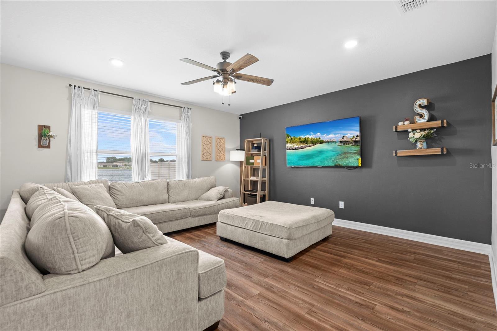 Image 12 of 39 For 3892 Capri Coast Drive