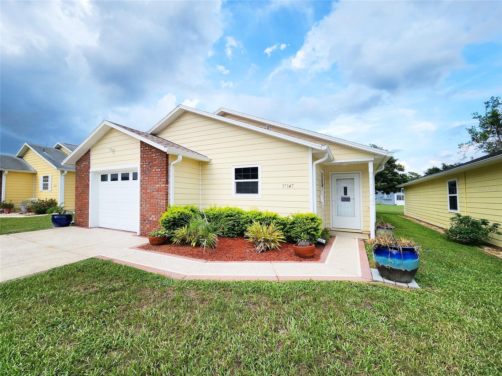 Image 3 of 46 For 37347 Derbyshire Drive