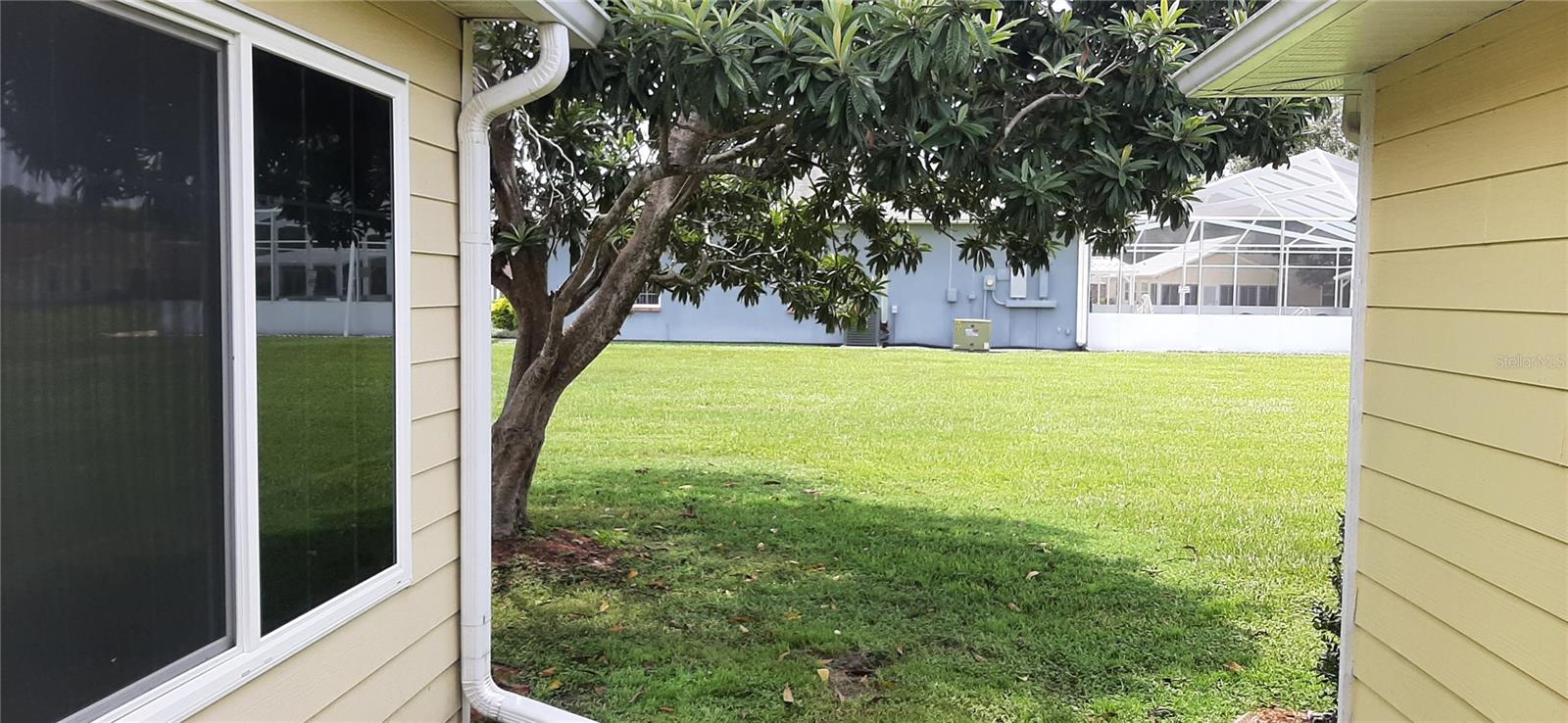 Image 42 of 46 For 37347 Derbyshire Drive
