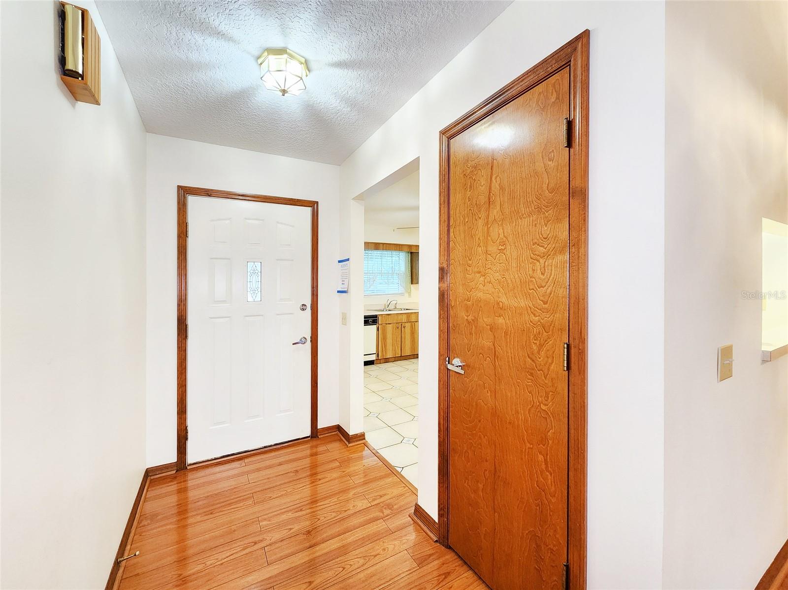 Image 5 of 46 For 37347 Derbyshire Drive