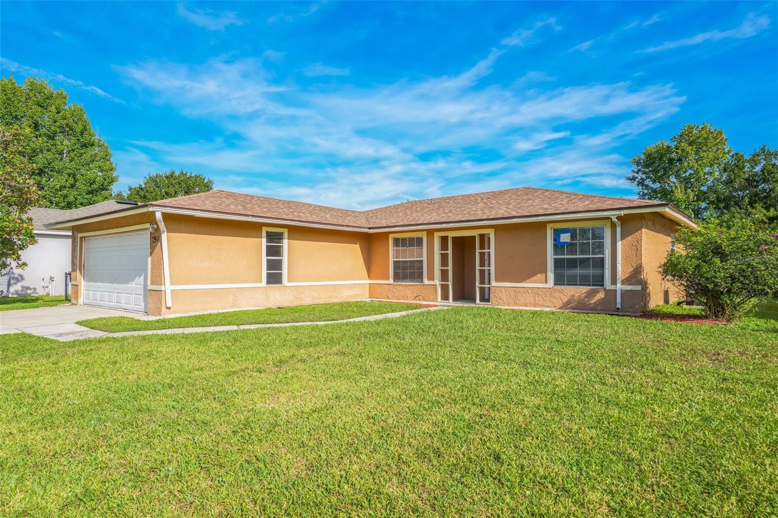 Image 29 of 32 For 750 Dromedary Drive