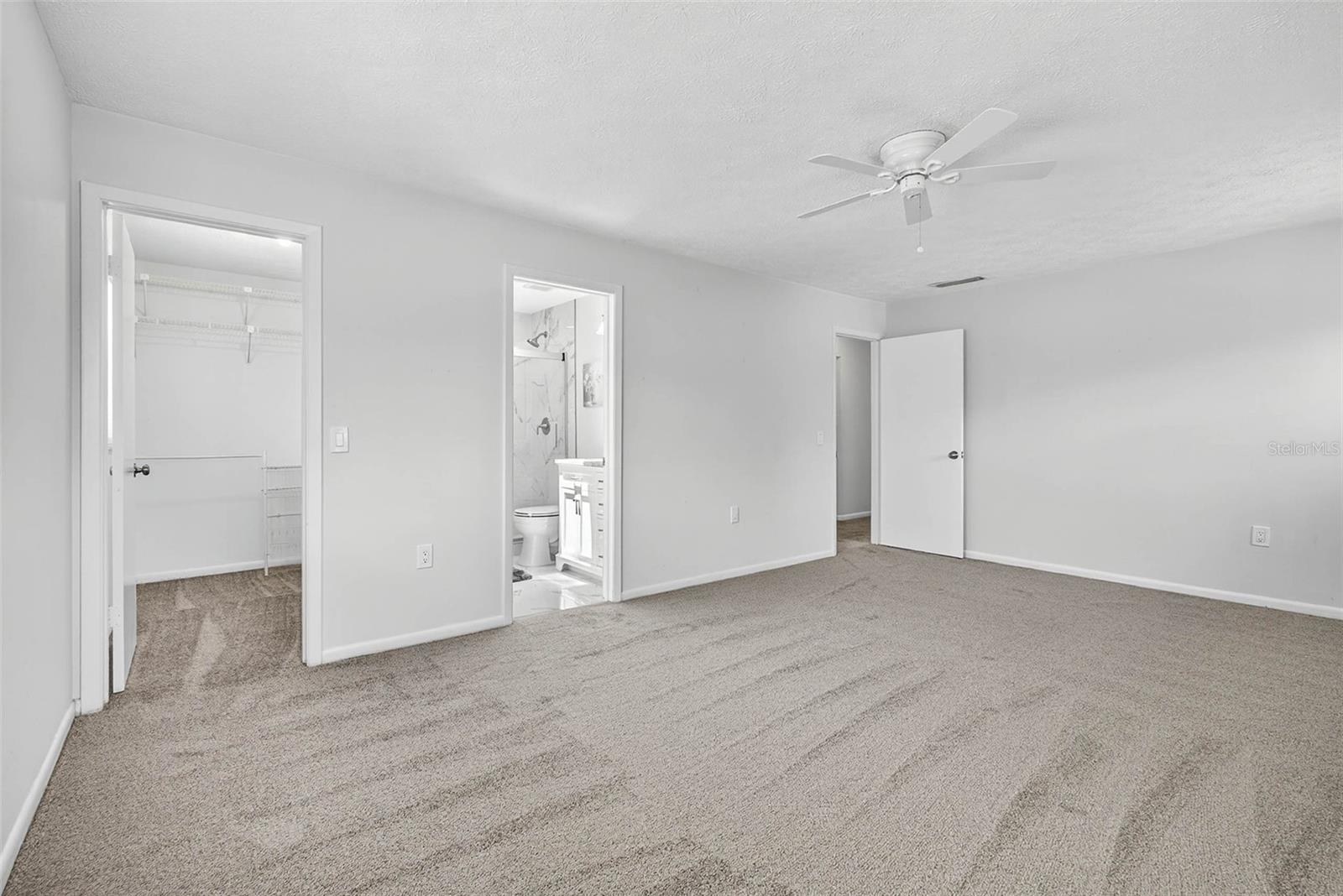 Image 40 of 58 For 401 Woodcrest Road