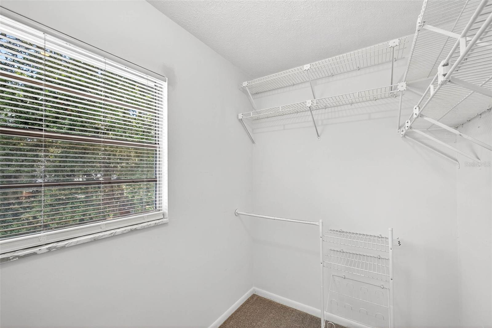 Image 42 of 58 For 401 Woodcrest Road