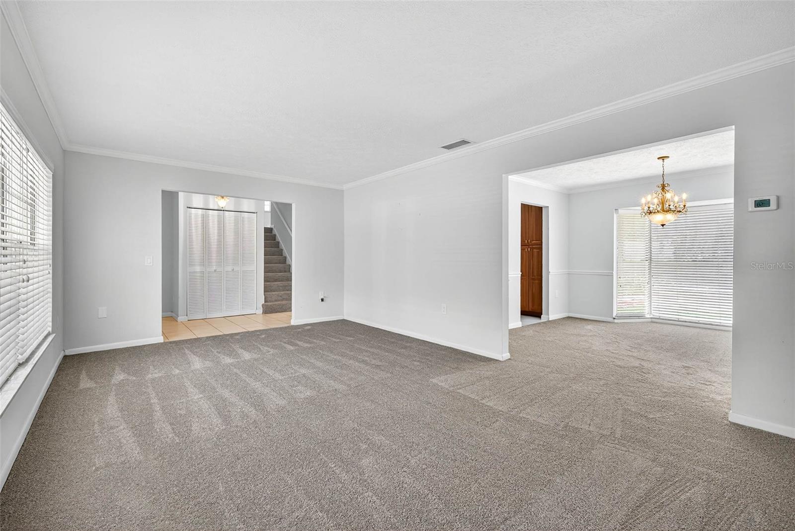 Image 7 of 58 For 401 Woodcrest Road