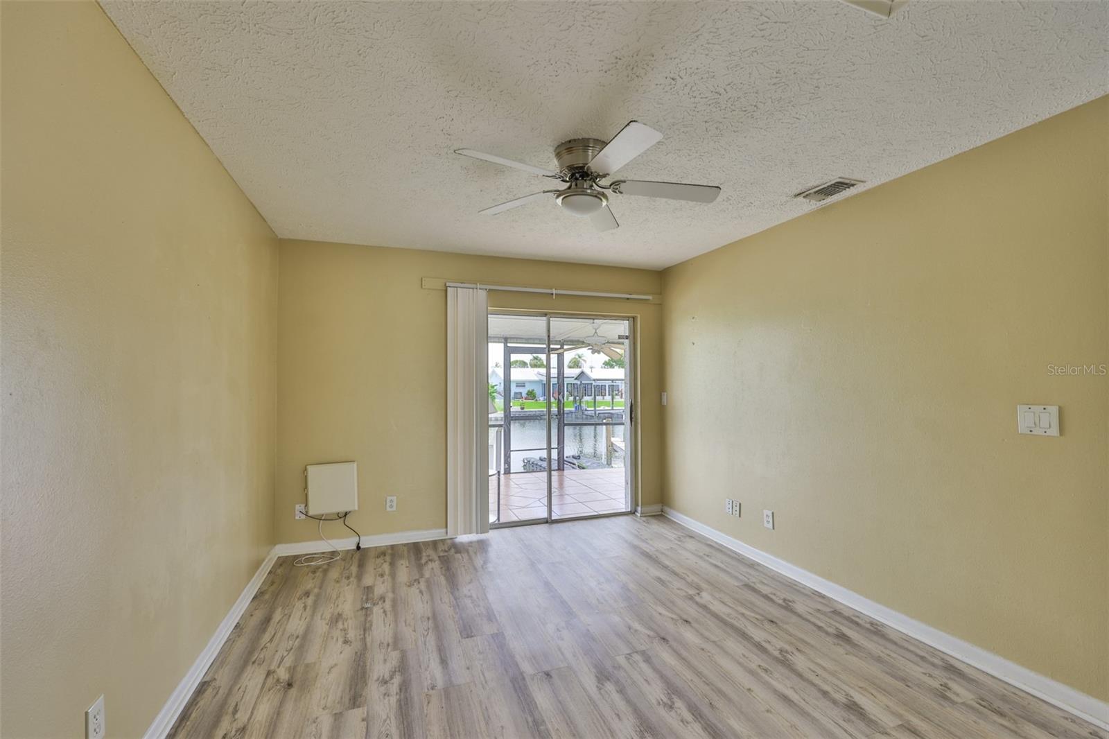 Image 15 of 50 For 1045 Apollo Beach Boulevard A