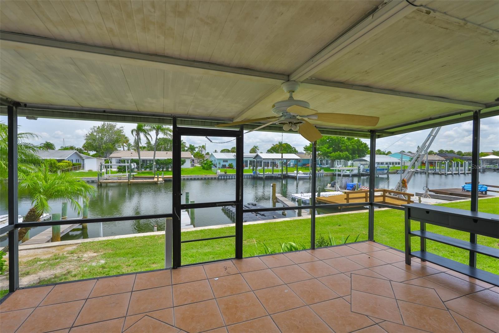 Image 16 of 50 For 1045 Apollo Beach Boulevard A