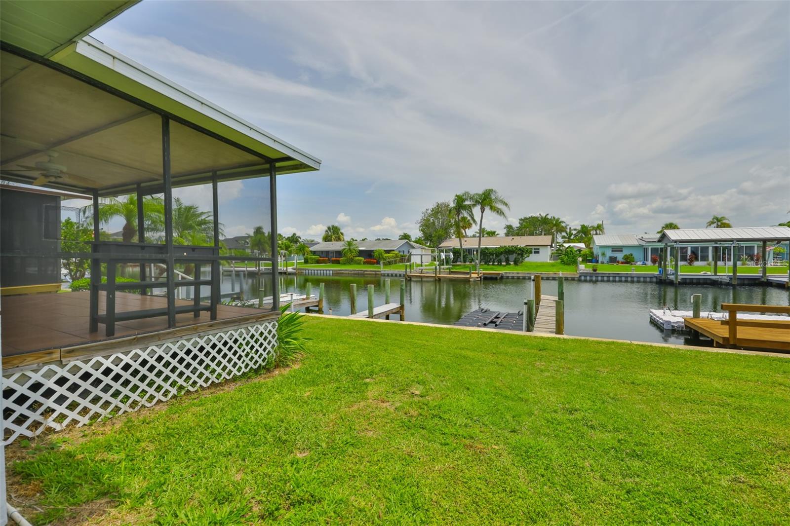 Image 19 of 50 For 1045 Apollo Beach Boulevard A