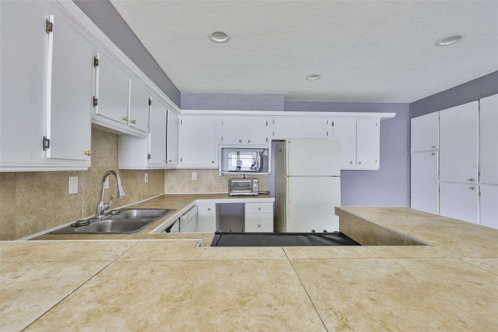 Image 3 of 50 For 1045 Apollo Beach Boulevard A