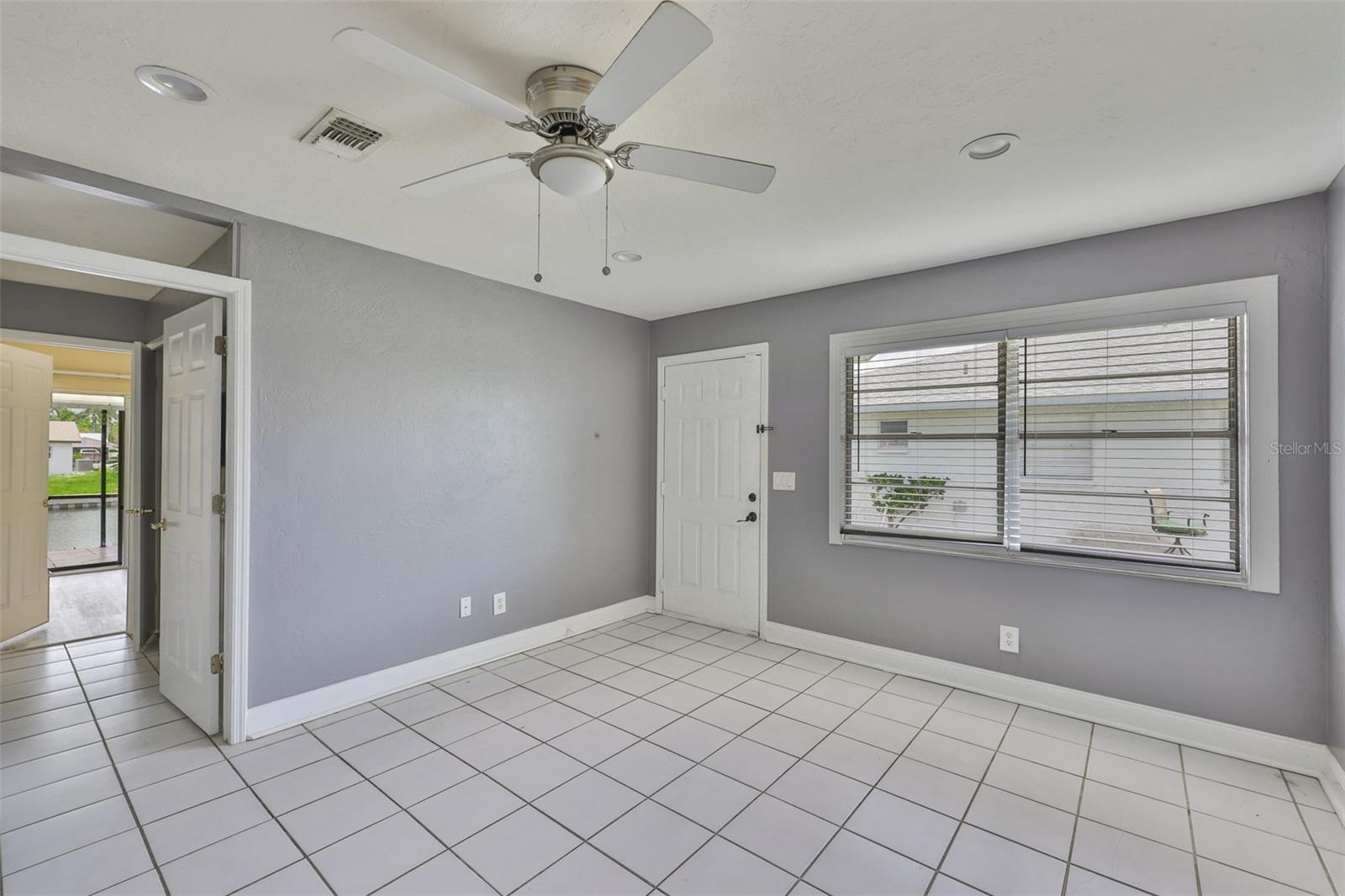 Image 9 of 50 For 1045 Apollo Beach Boulevard A