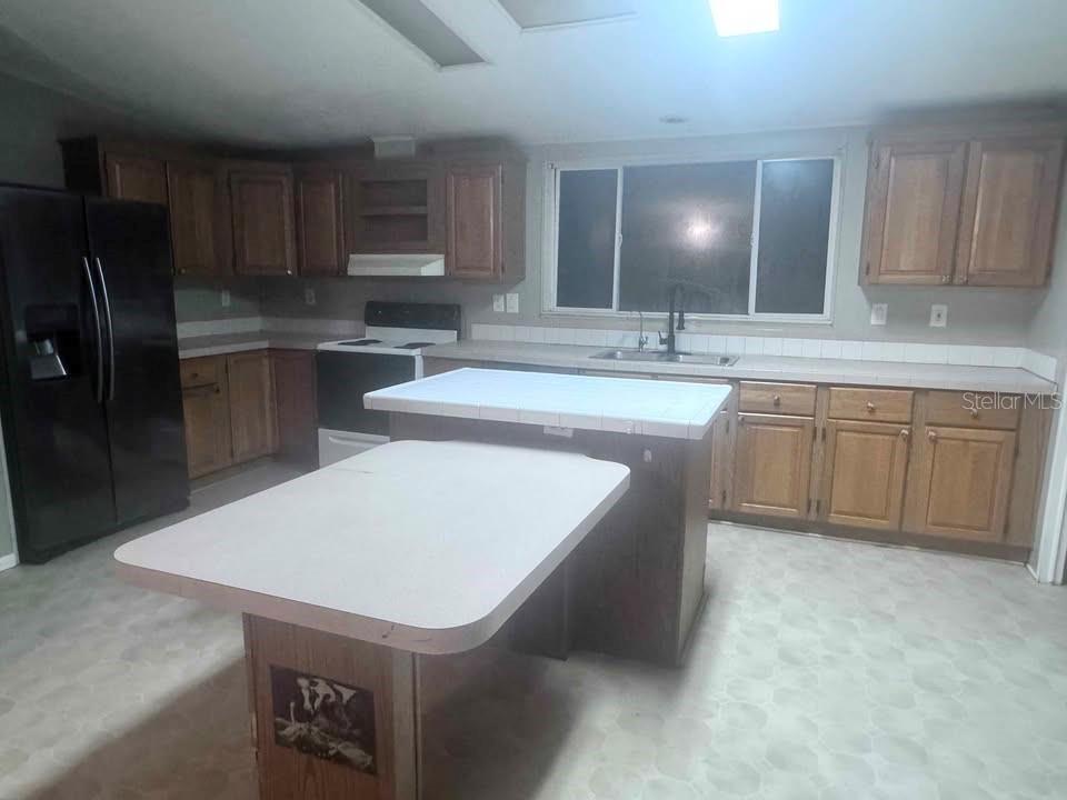 Image 5 of 18 For 23260 112th Avenue