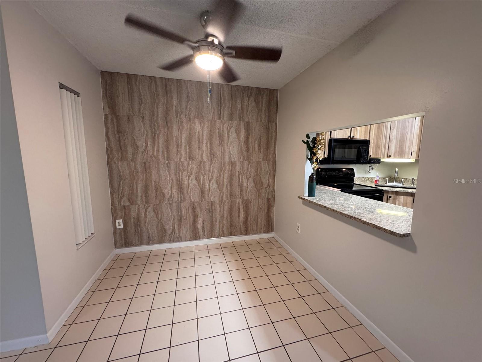 Image 10 of 33 For 2699 Pine Ridge Way E H1