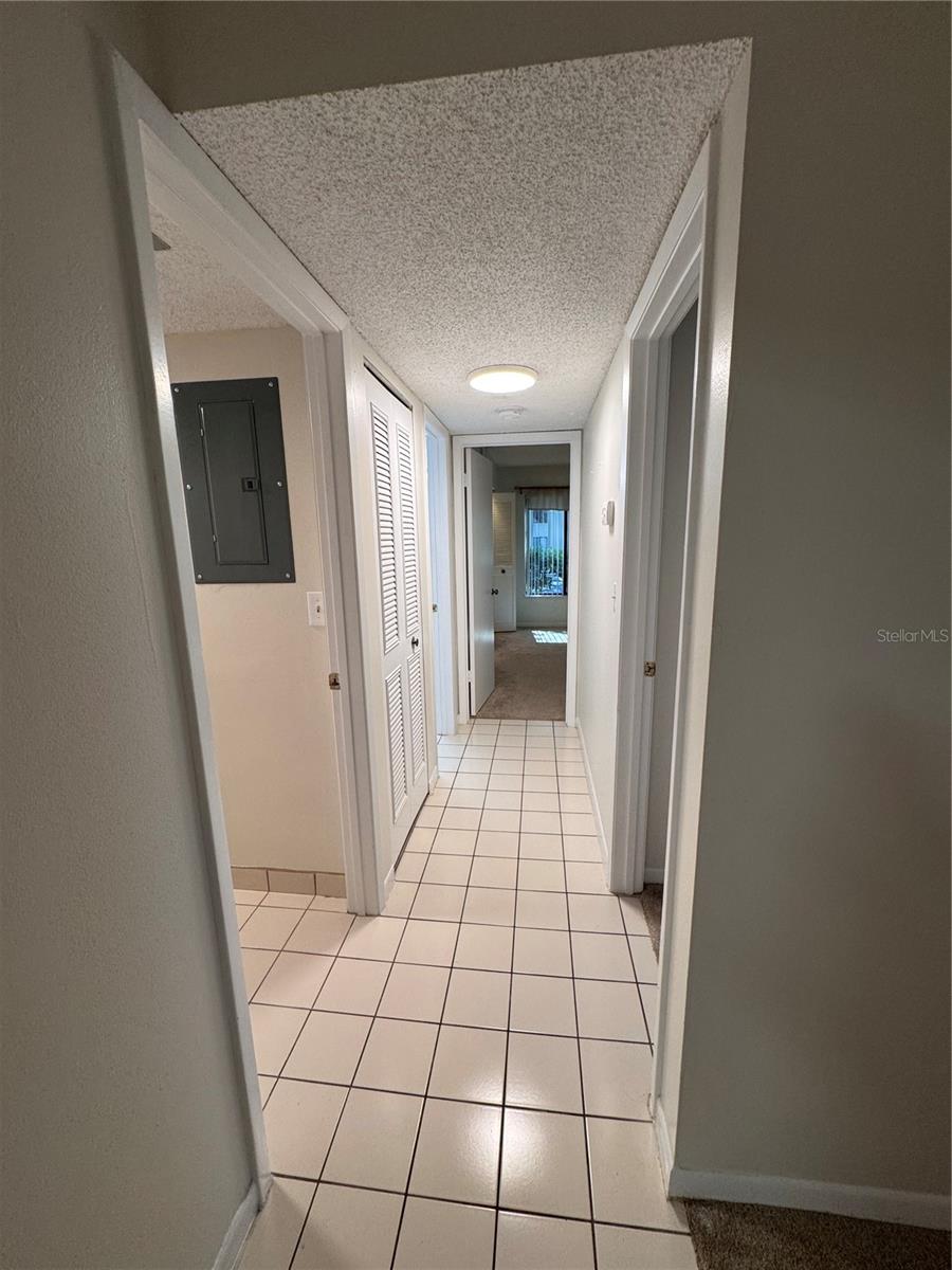 Image 18 of 33 For 2699 Pine Ridge Way E H1