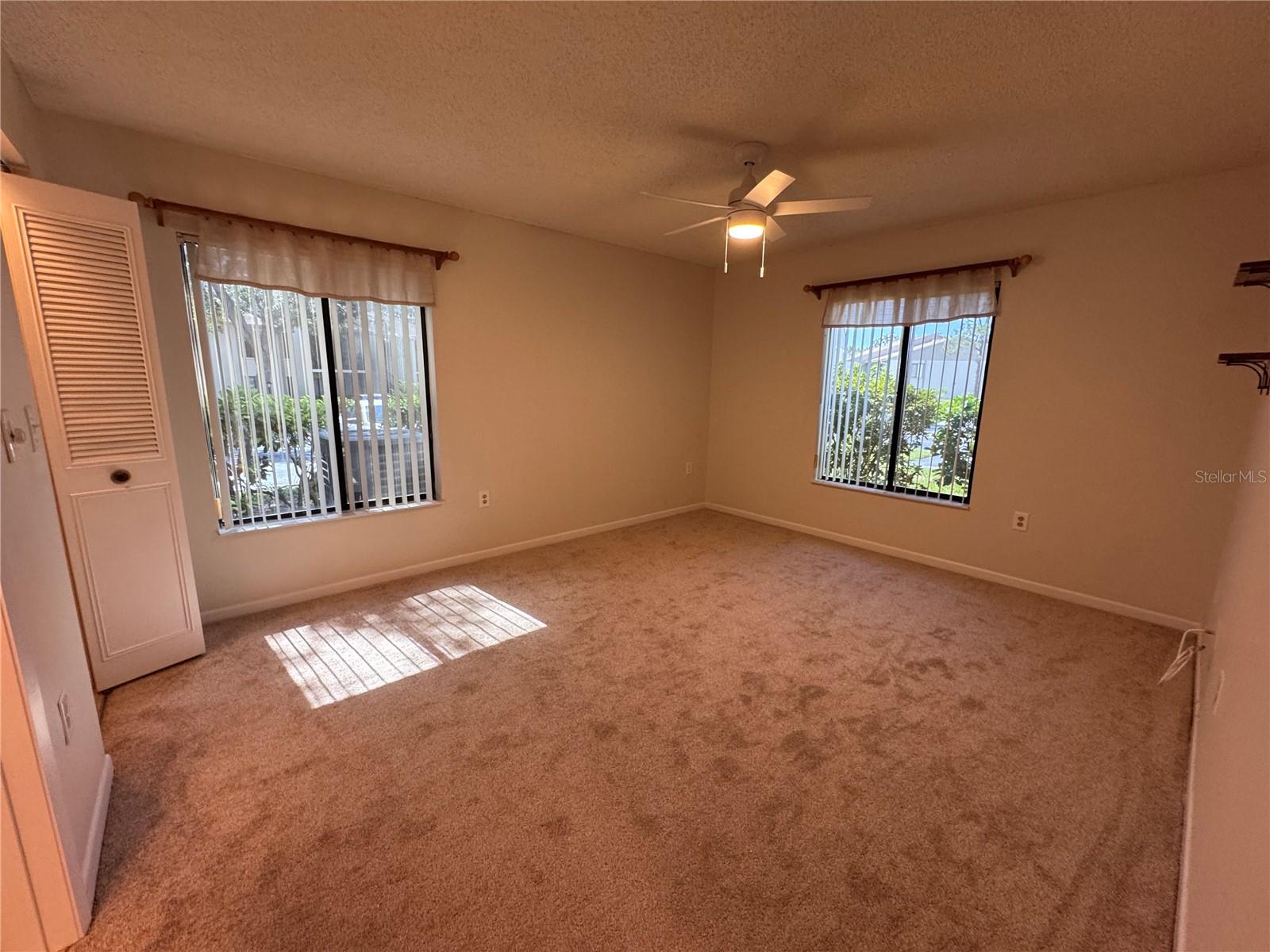 Image 26 of 33 For 2699 Pine Ridge Way E H1