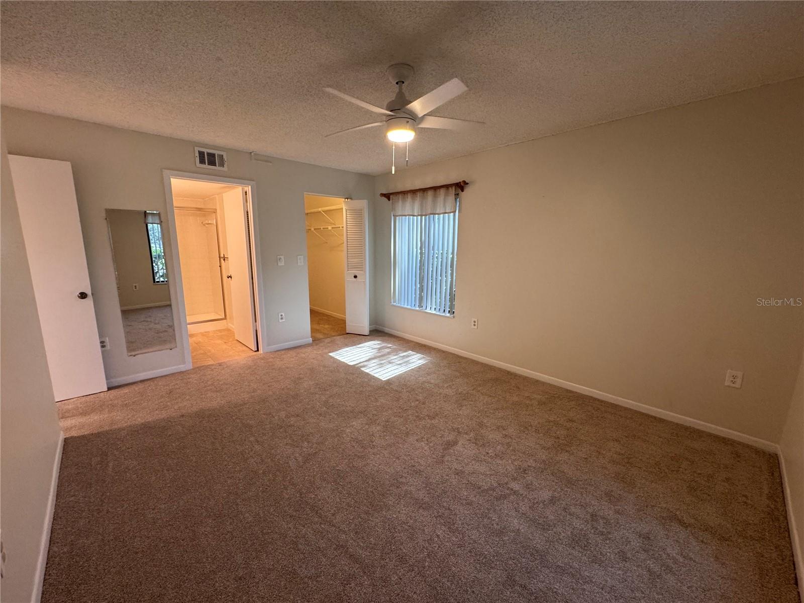 Image 29 of 33 For 2699 Pine Ridge Way E H1