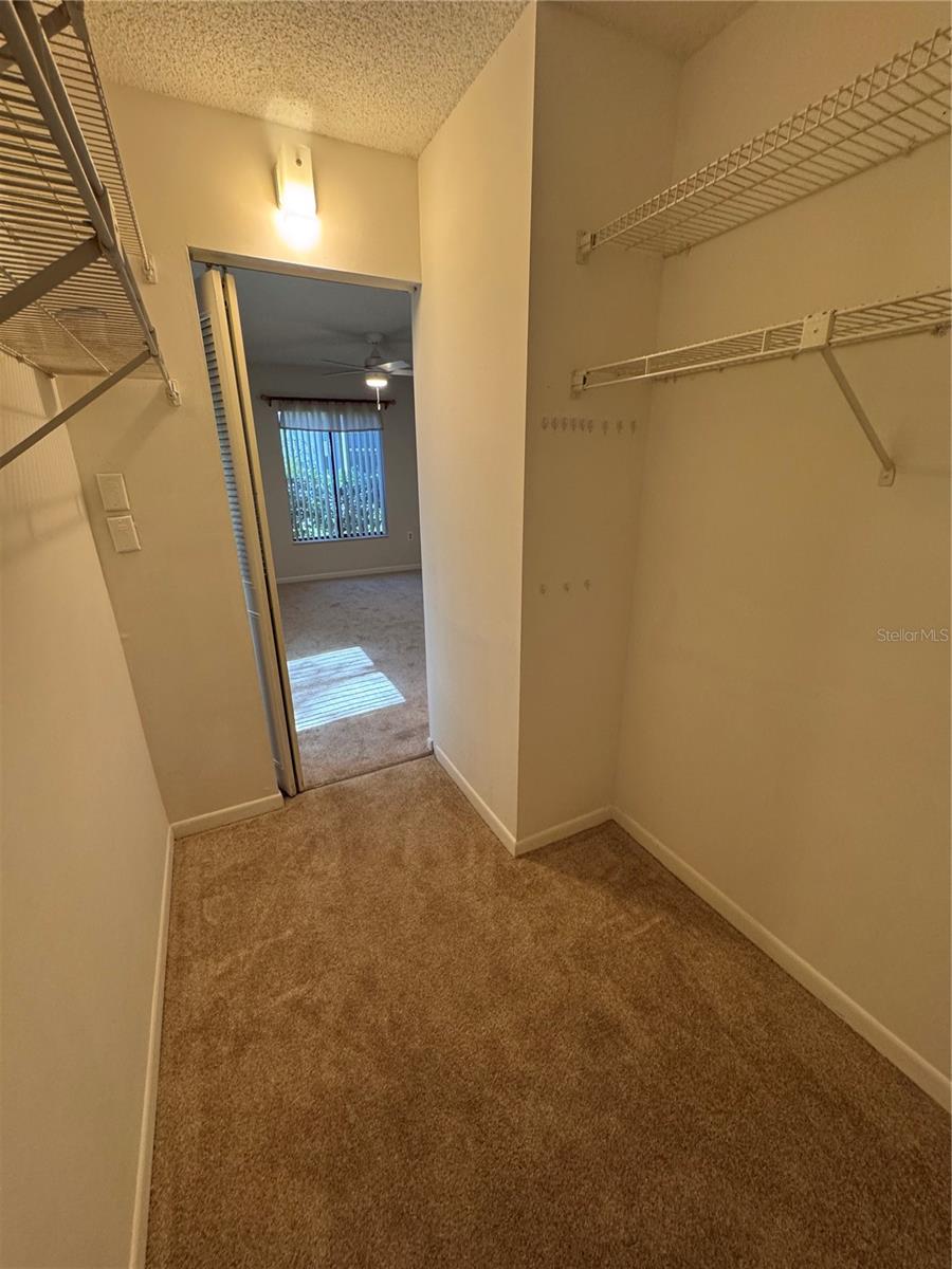 Image 31 of 33 For 2699 Pine Ridge Way E H1