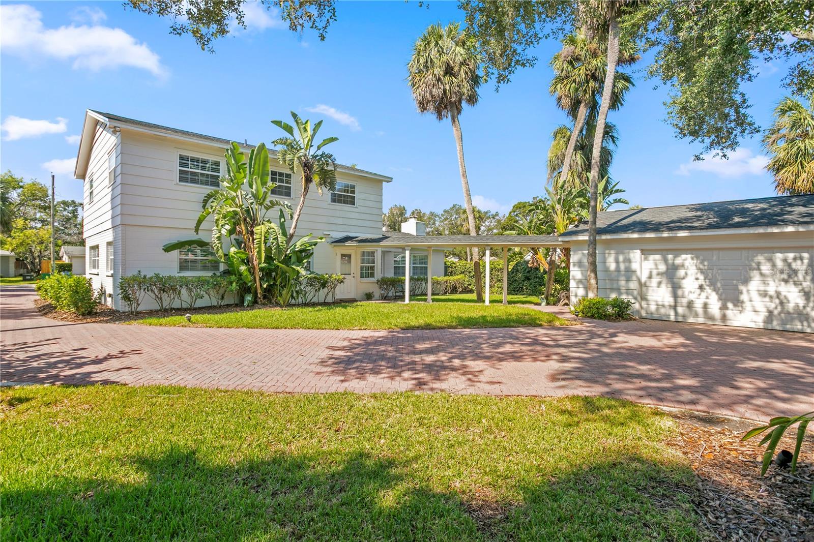 Listing photo id 35 for 4705 San Rafael Street