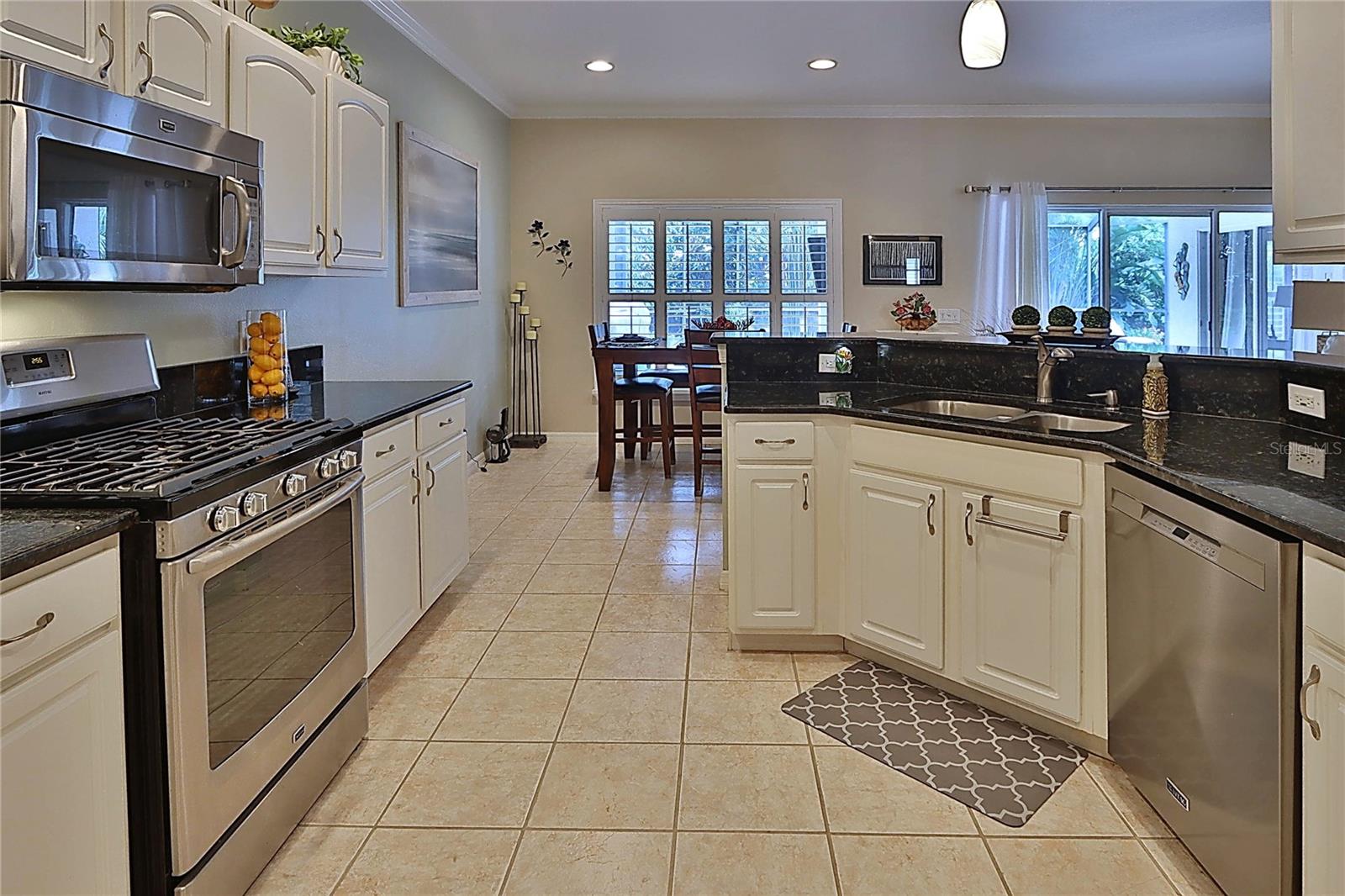 Image 16 of 36 For 12029 Mountbatten Drive