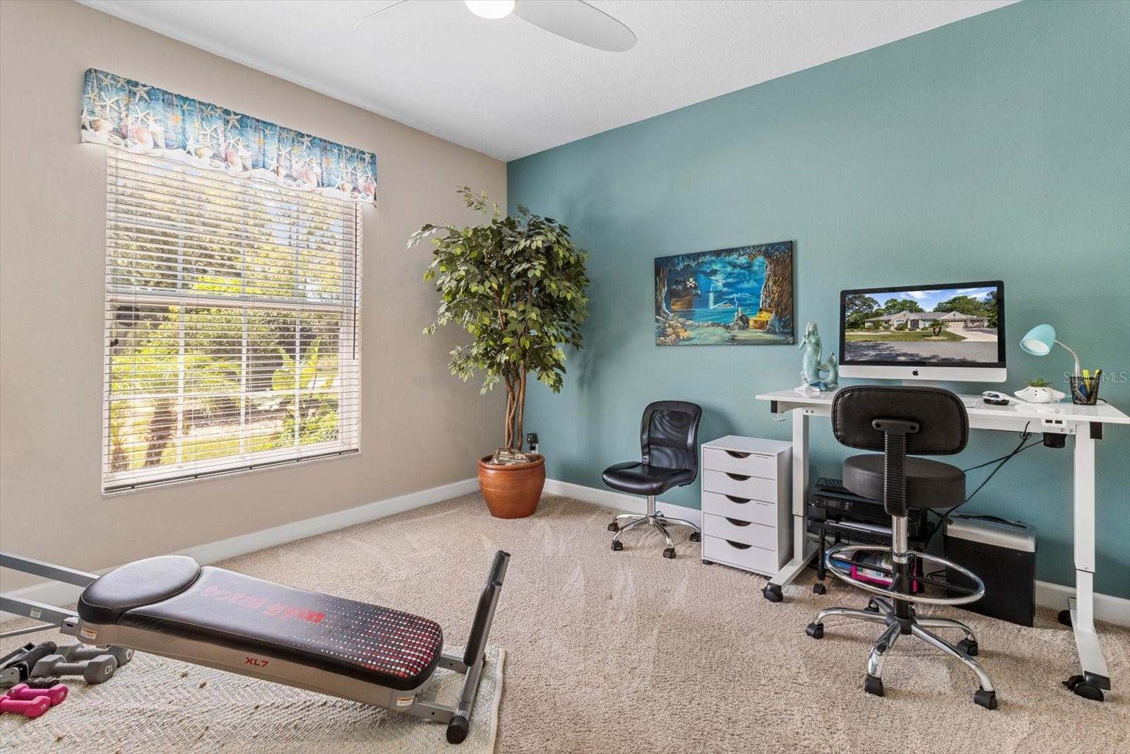 Image 22 of 47 For 30 Mayflower Court S