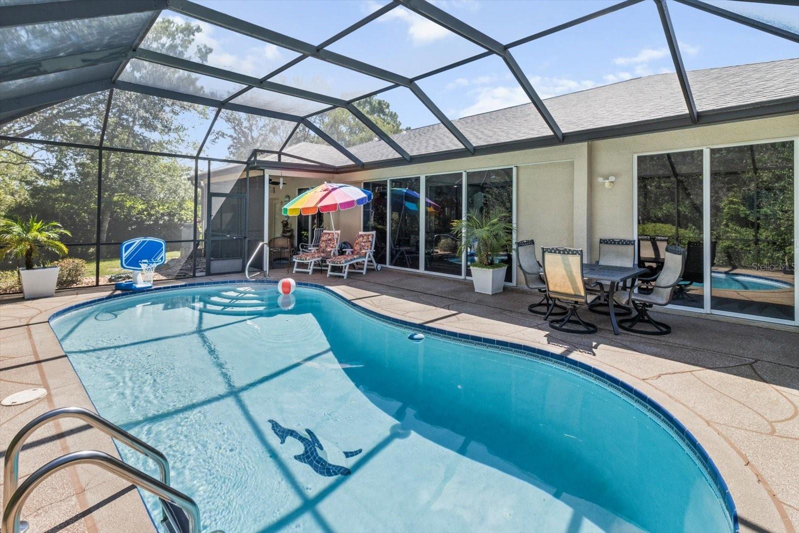 Image 35 of 47 For 30 Mayflower Court S