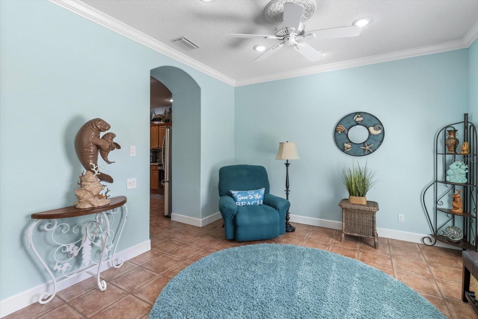 Image 8 of 47 For 30 Mayflower Court S
