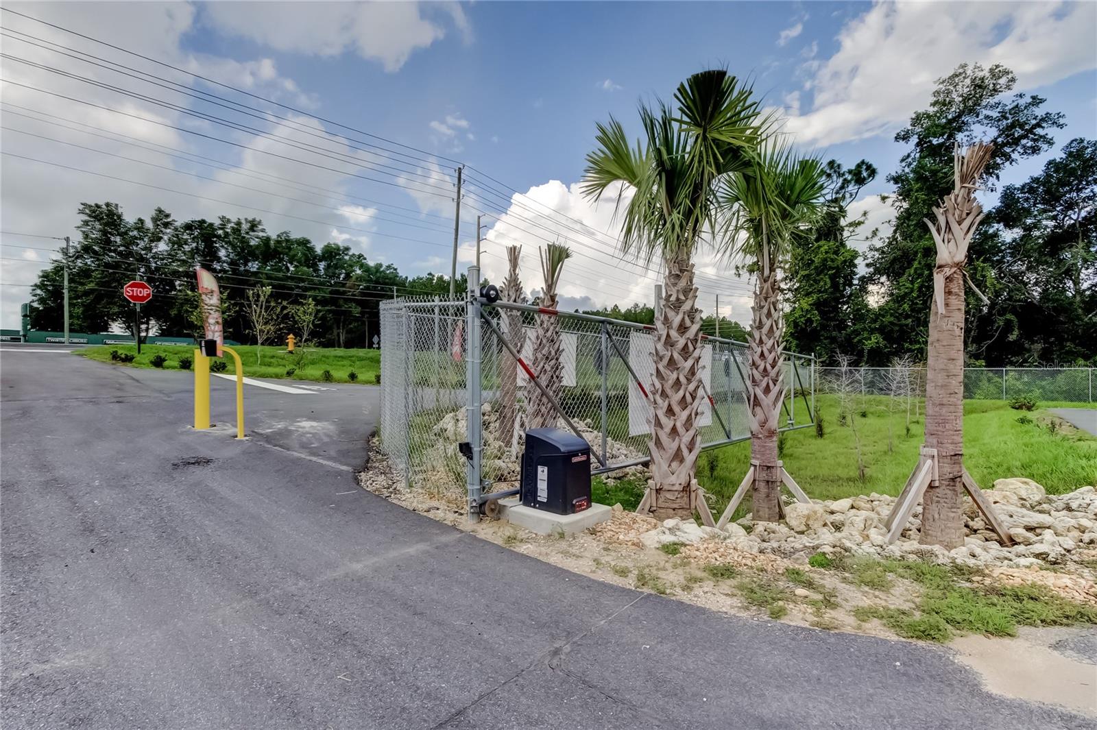Image 22 of 57 For 921 E Norvell Bryant Hwy