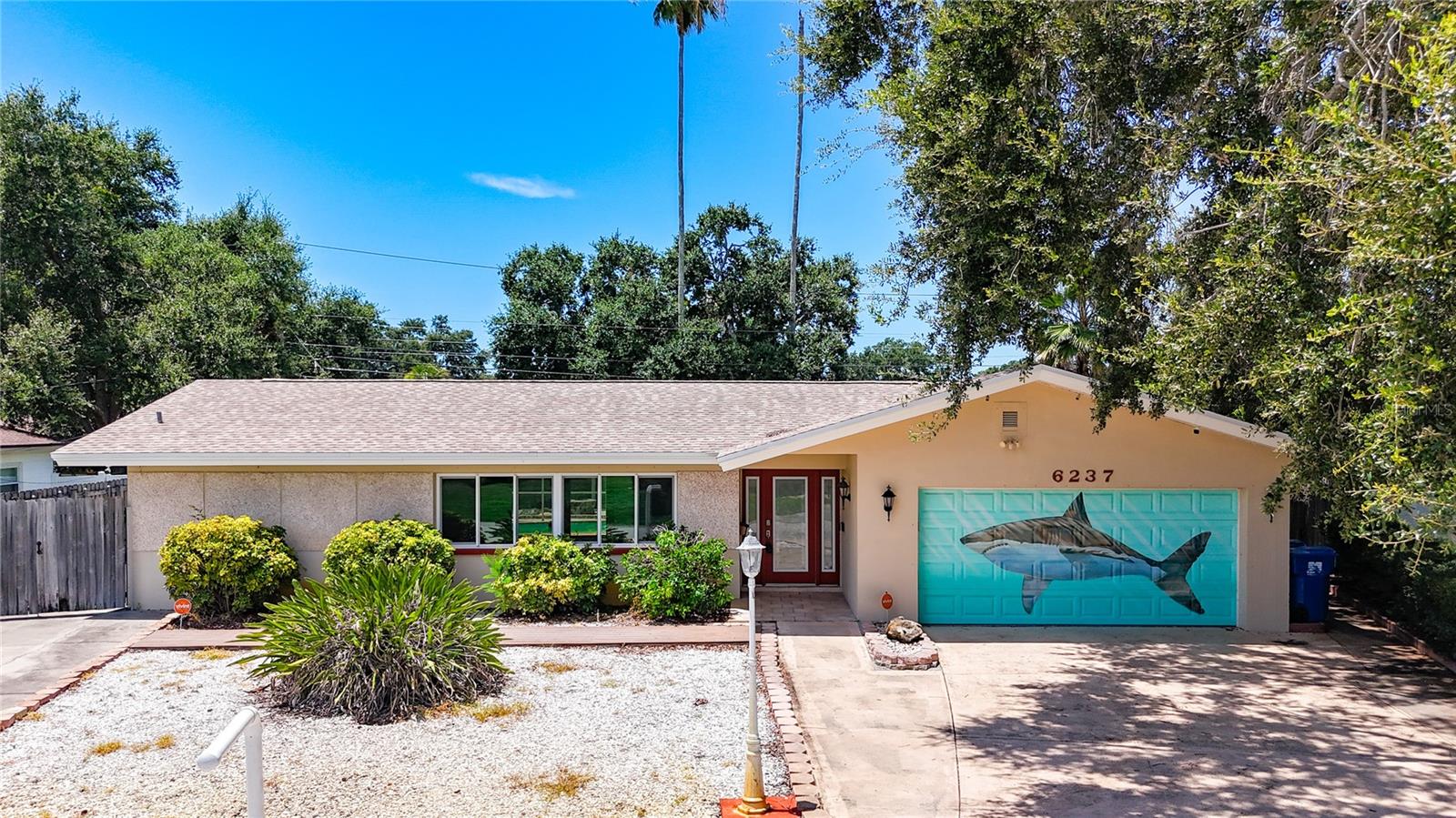 Details for 6237 15th Street S, ST PETERSBURG, FL 33705