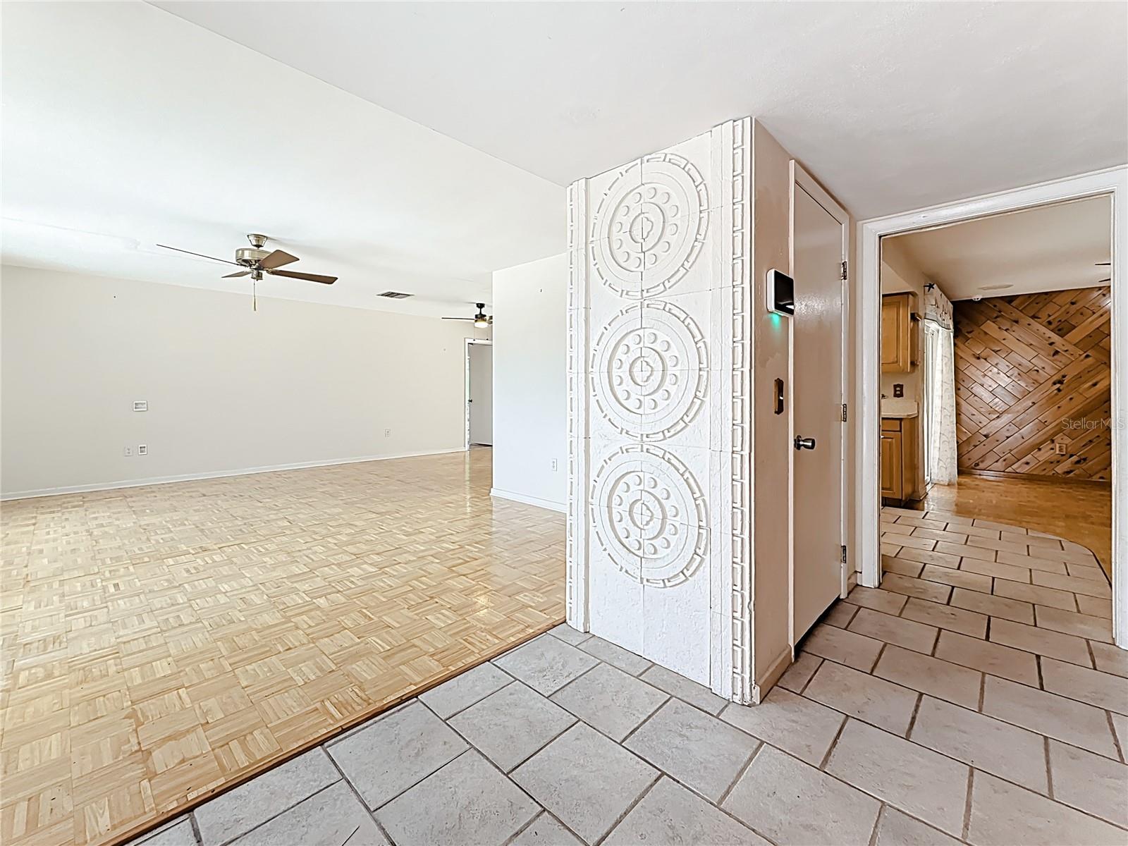 Image 18 of 100 For 6237 15th Street S