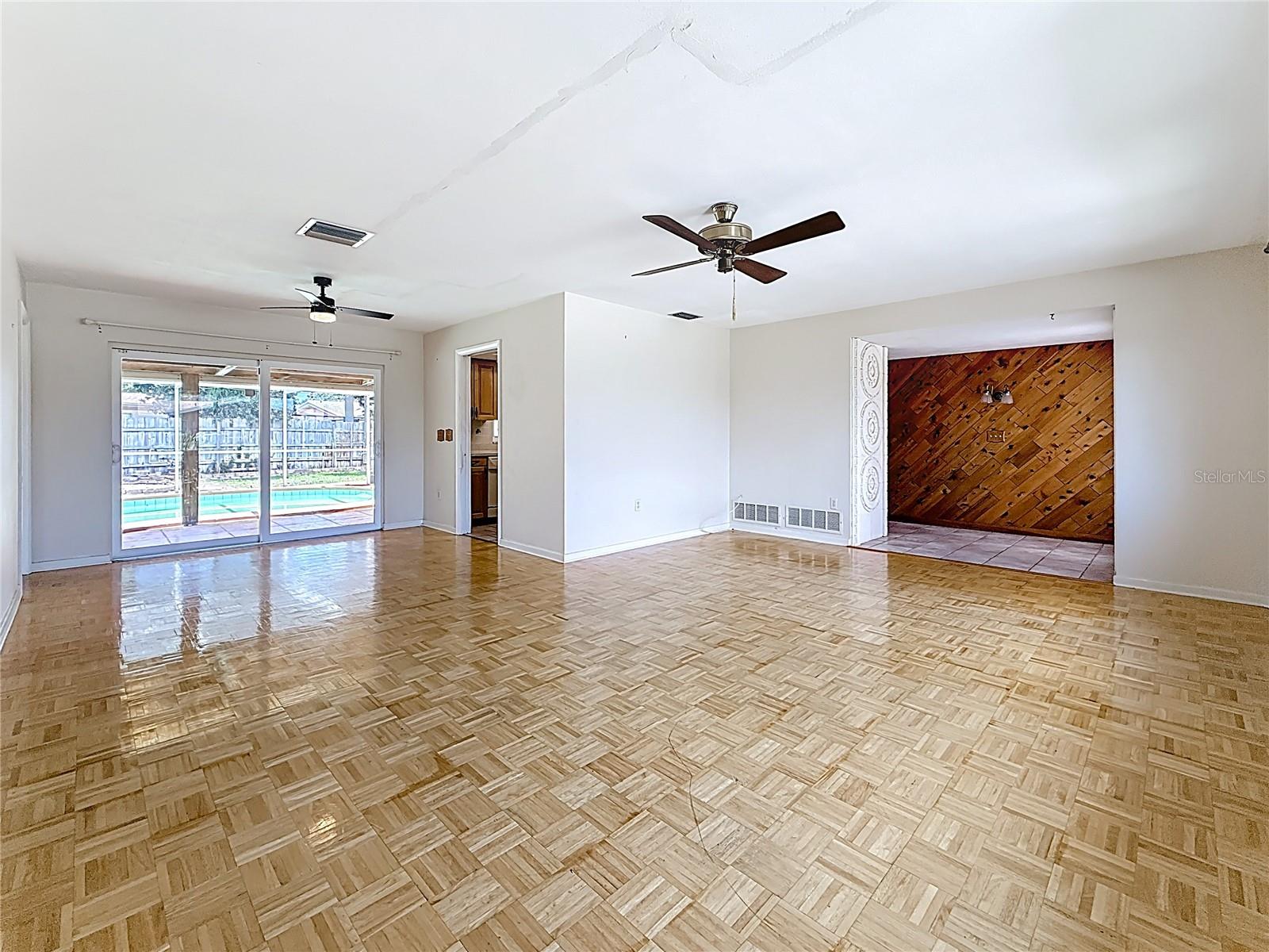 Image 20 of 100 For 6237 15th Street S