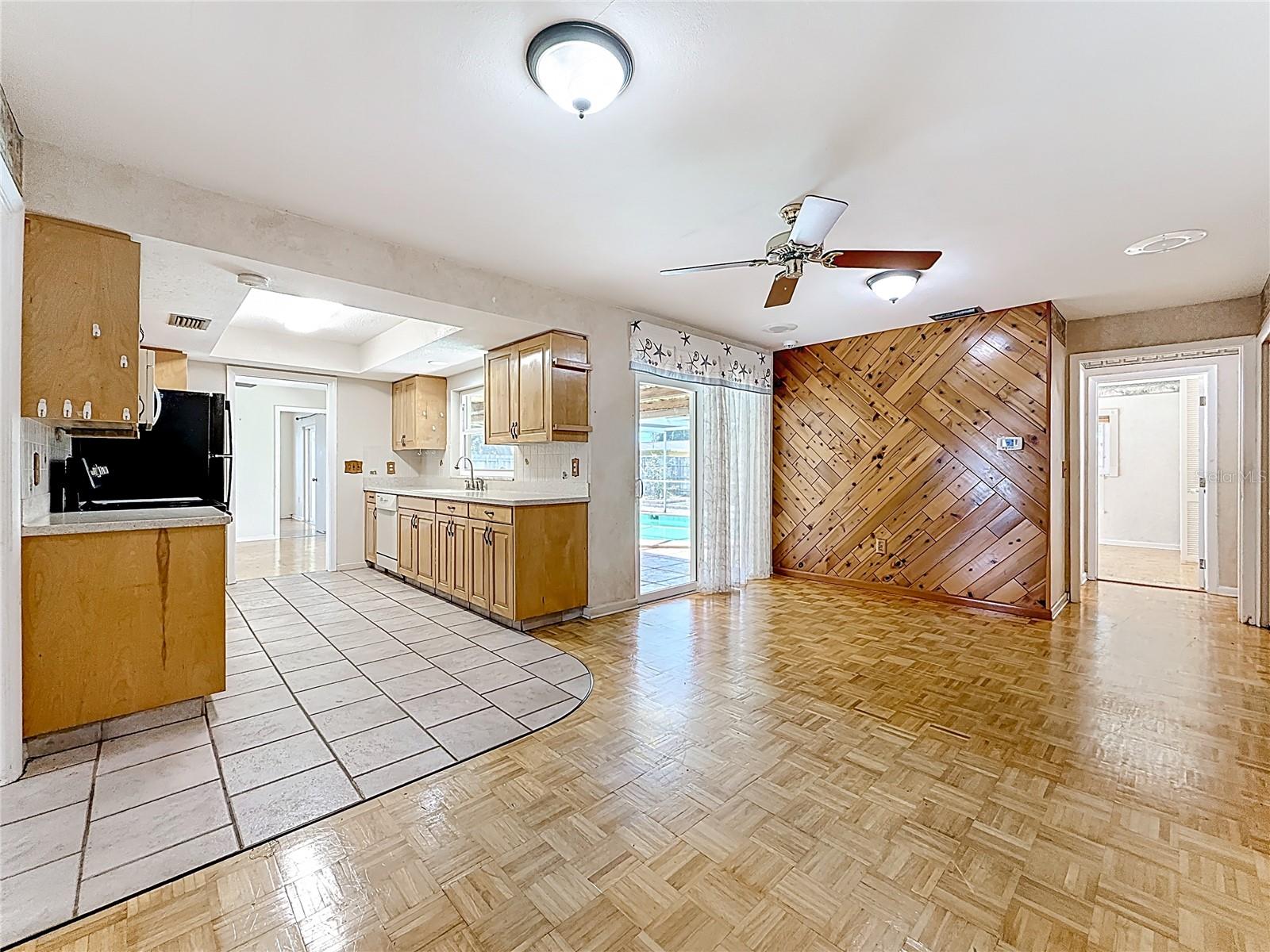 Image 32 of 100 For 6237 15th Street S