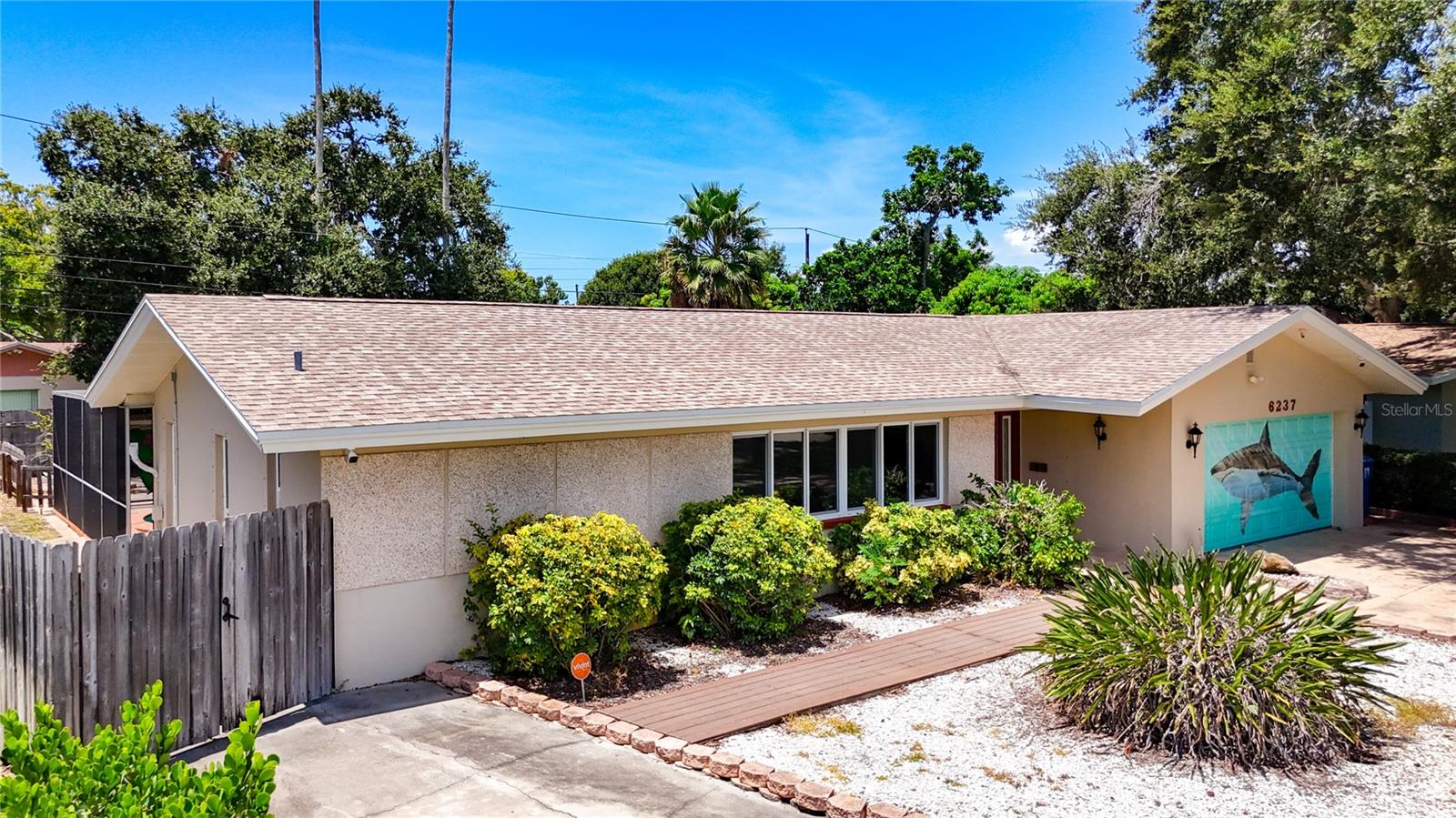 Image 4 of 100 For 6237 15th Street S