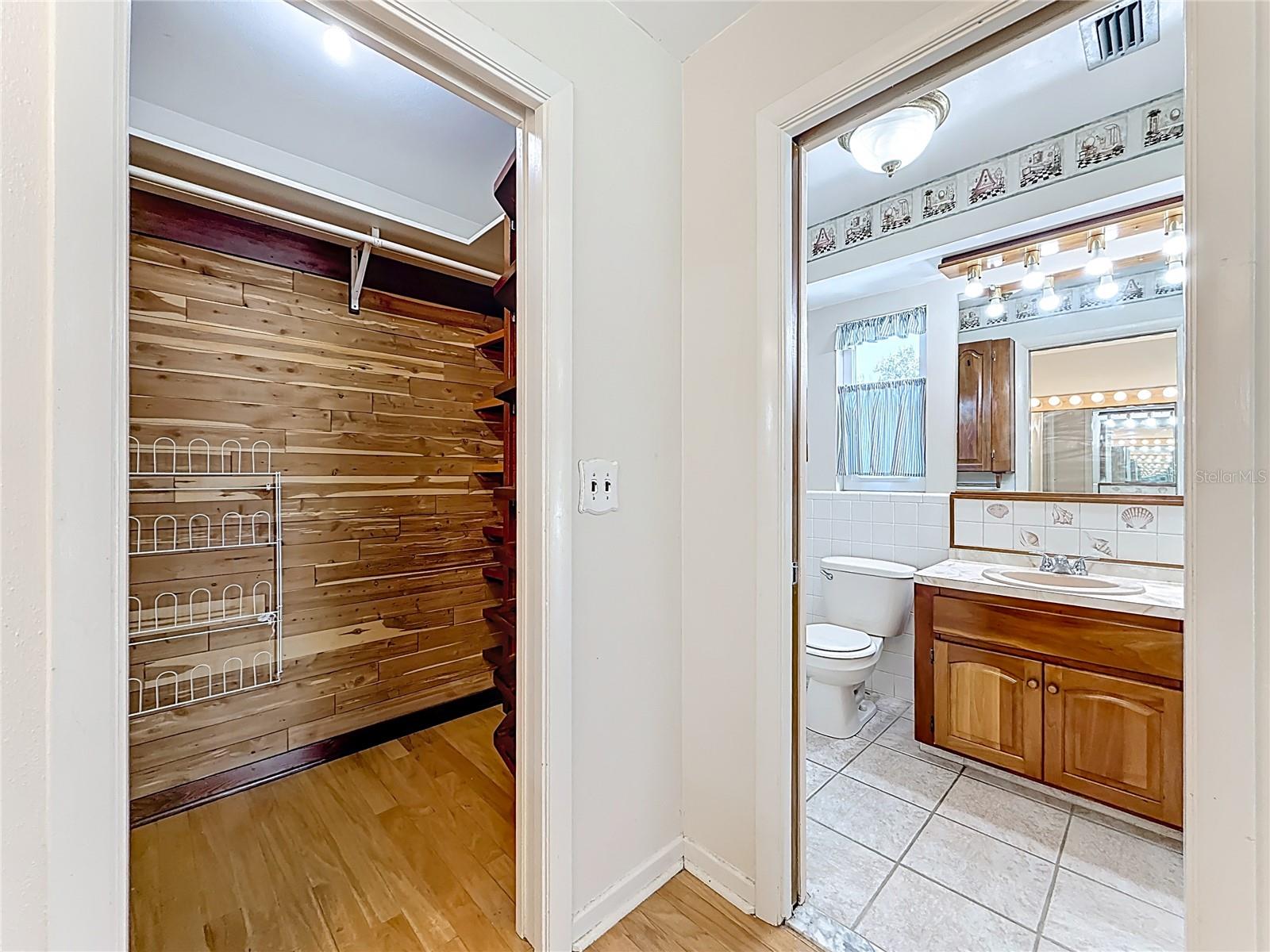 Image 61 of 100 For 6237 15th Street S