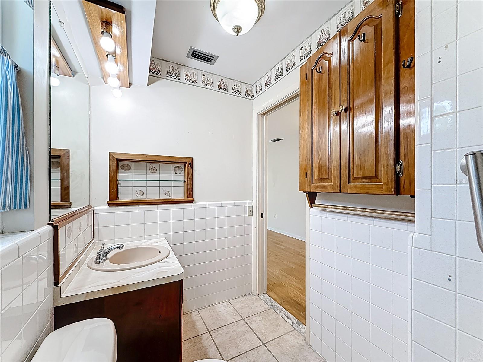 Image 63 of 100 For 6237 15th Street S