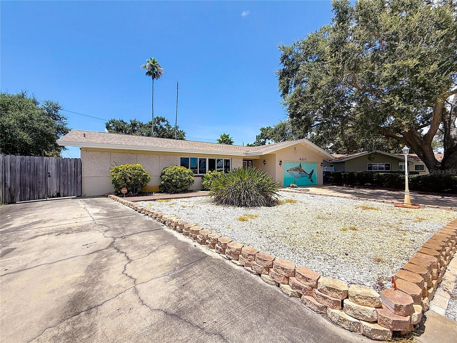 Image 8 of 100 For 6237 15th Street S