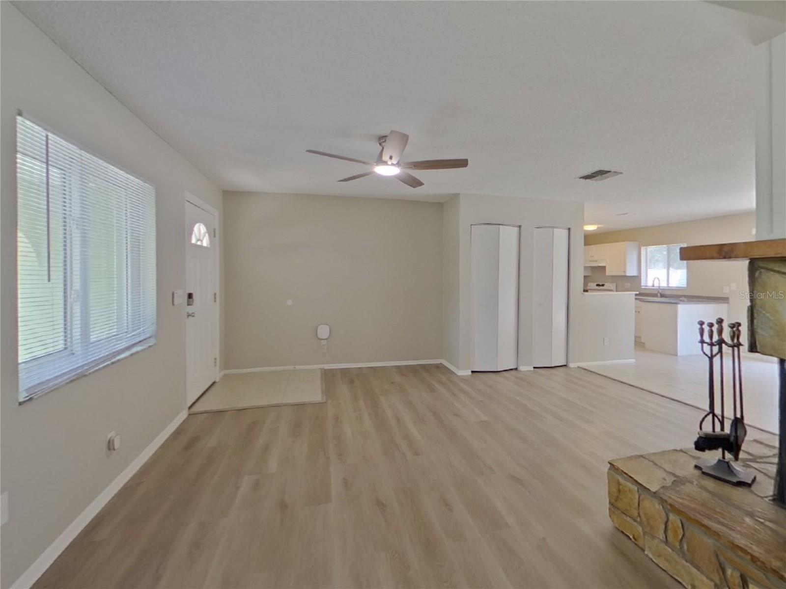 Image 2 of 13 For 8001 Cottonwoode Drive