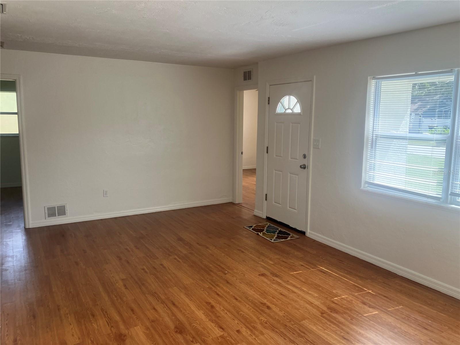 Image 6 of 28 For 310 Kilmer Avenue