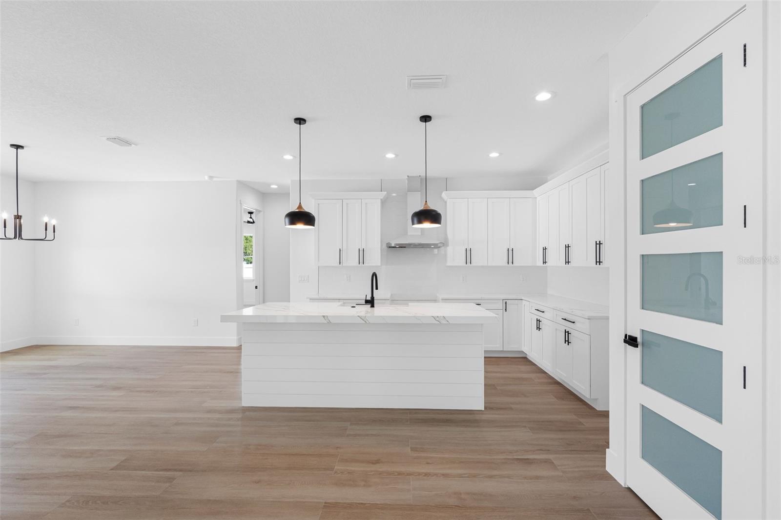 Image 12 of 40 For 6744 Ralston Beach Circle
