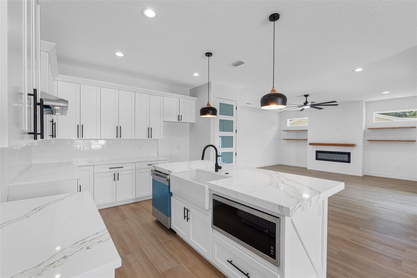 Image 17 of 40 For 6744 Ralston Beach Circle