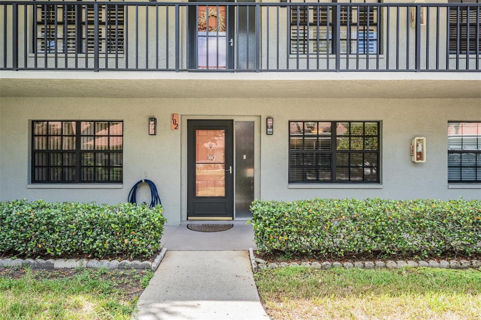 Details for 2020 Lakeview Drive 102, CLEARWATER, FL 33763