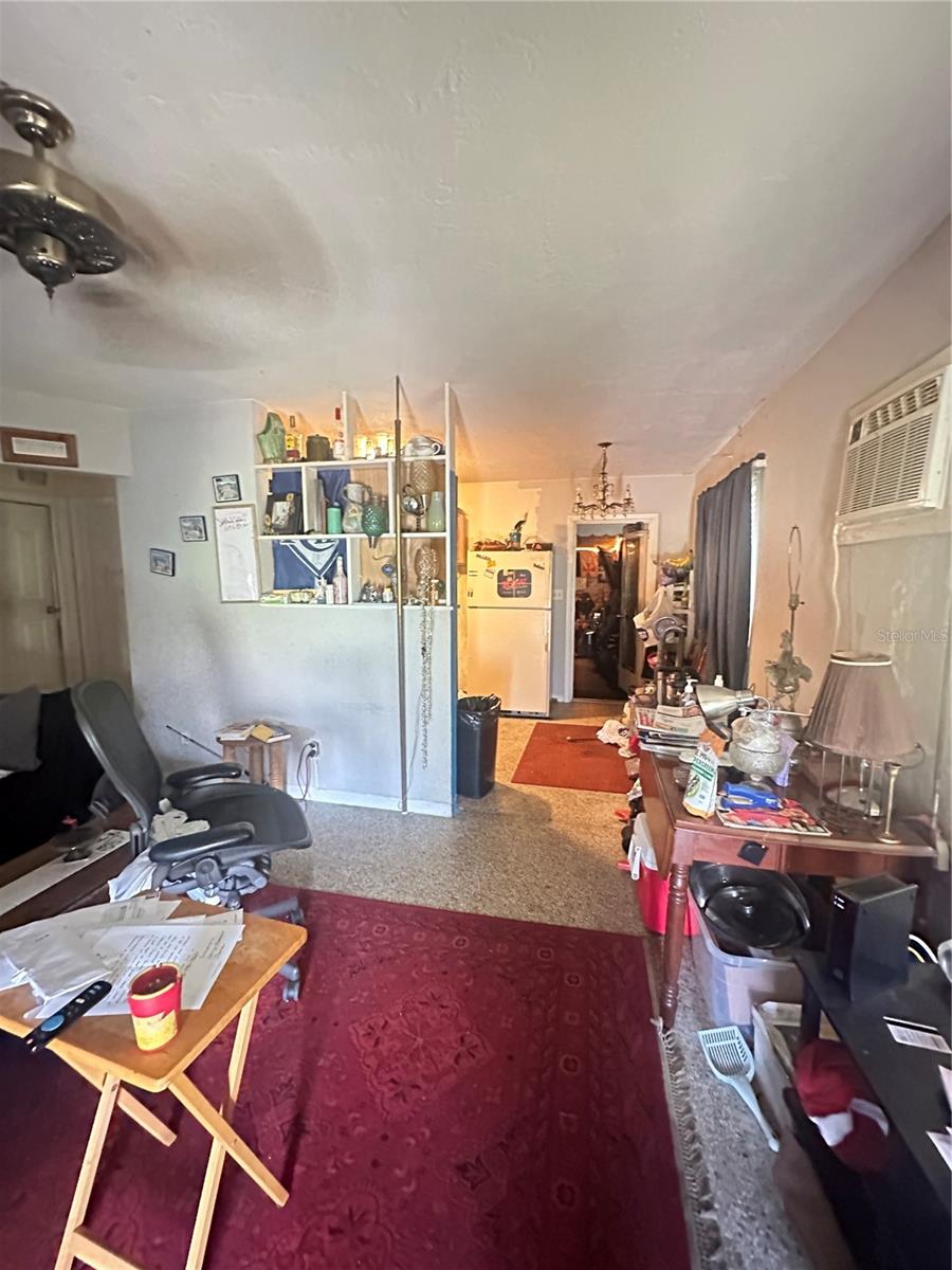 Image 6 of 23 For 2427 39th Avenue N