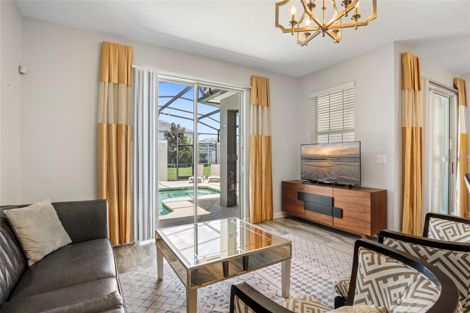 Image 14 of 56 For 9029 Dogleg Drive