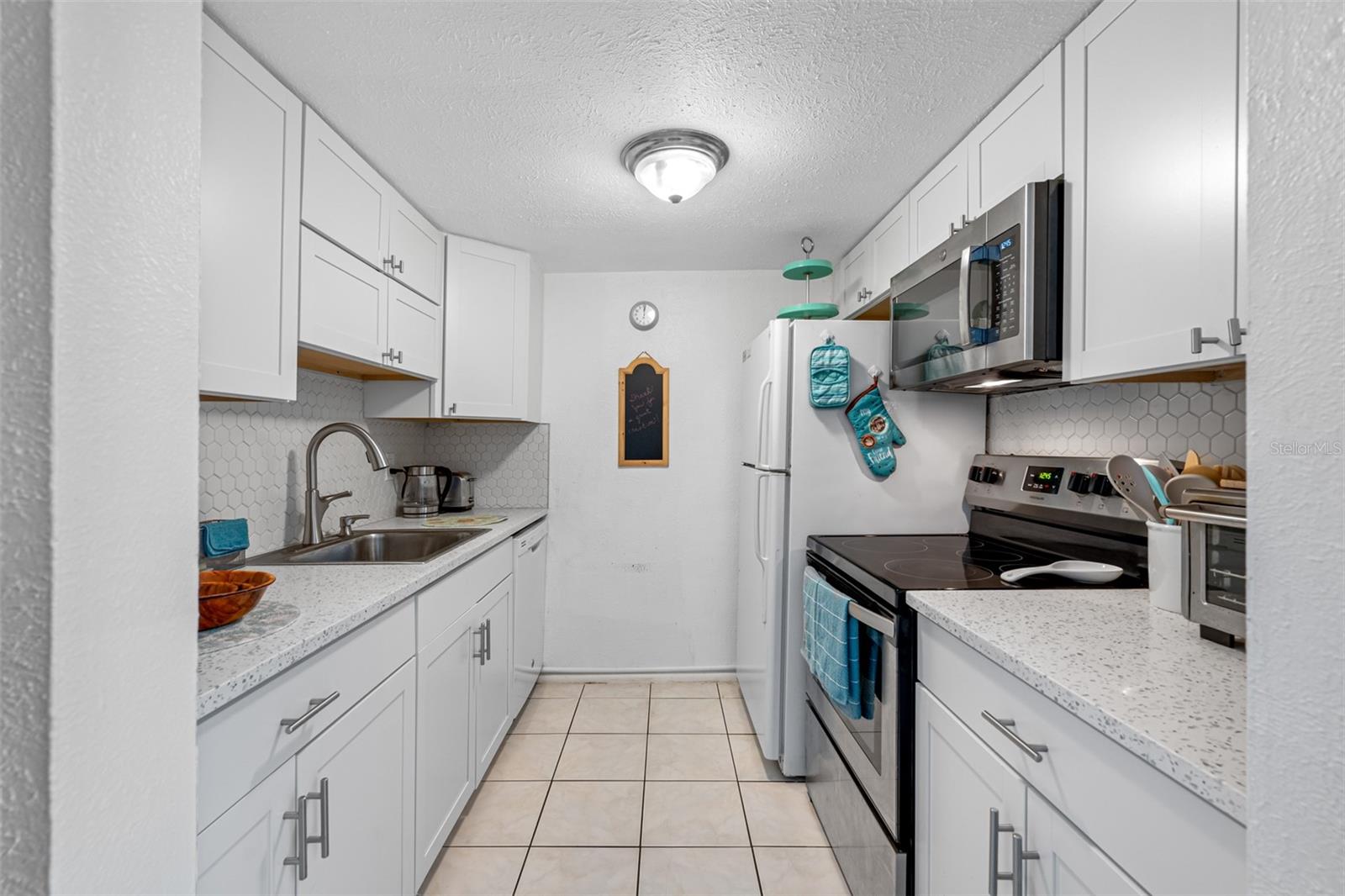Image 11 of 48 For 3715 42nd Way S E