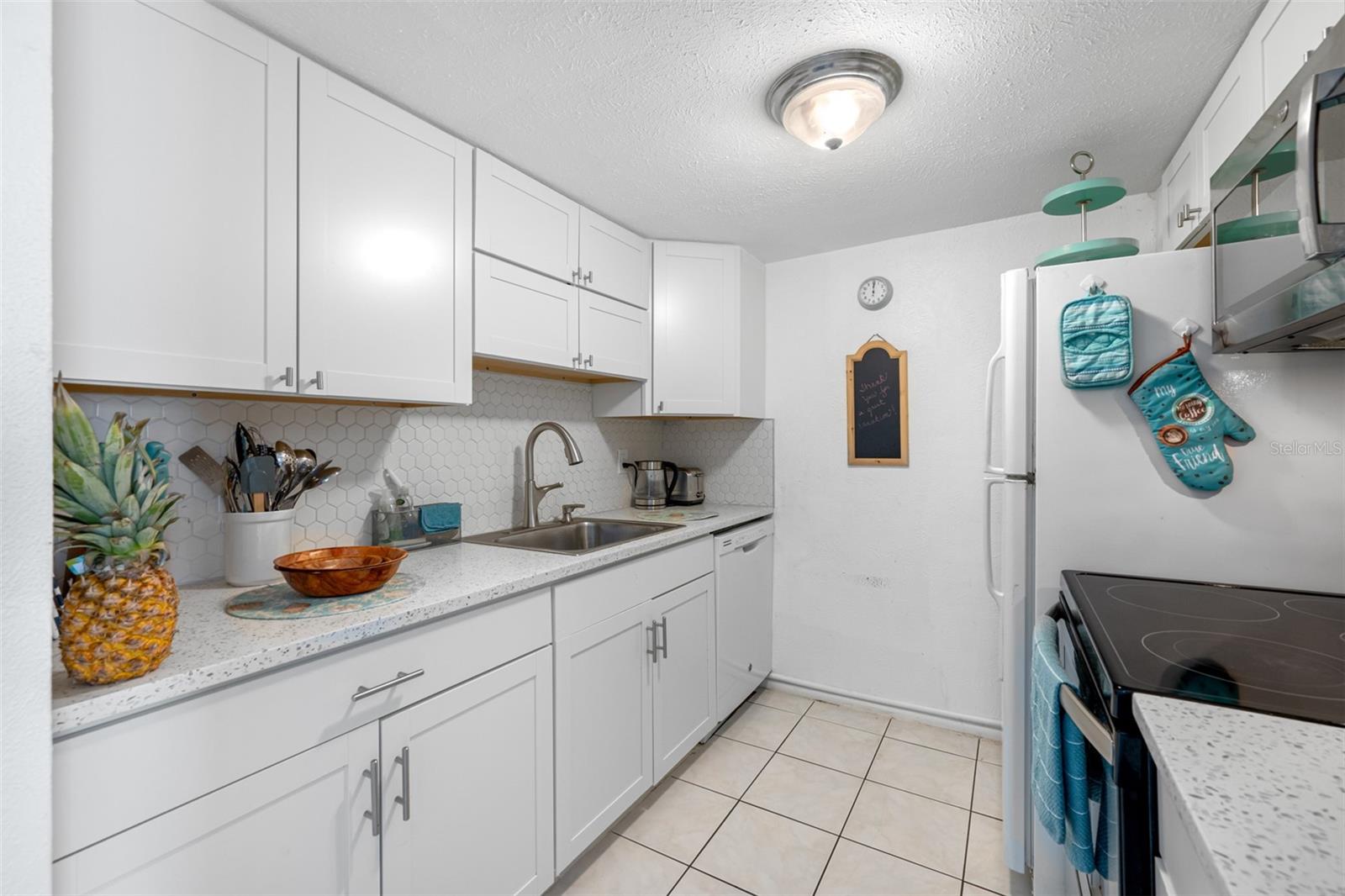 Image 12 of 48 For 3715 42nd Way S E